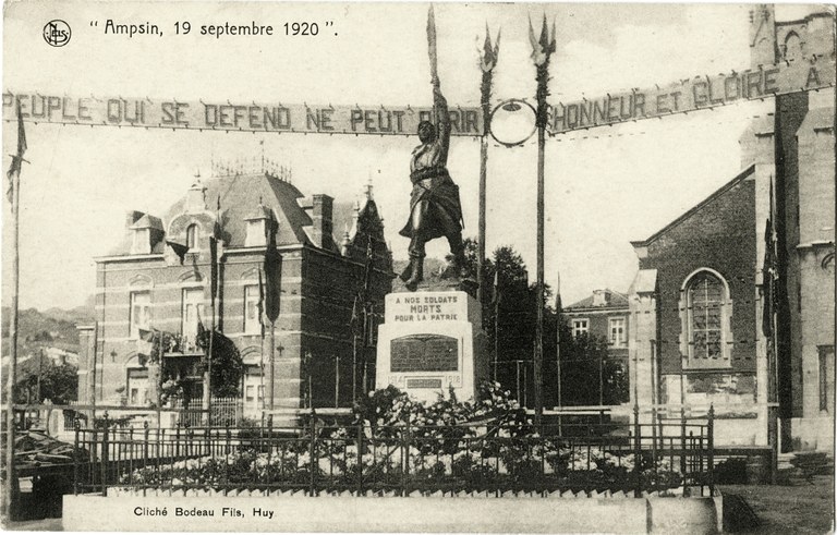Inauguration du monument aux morts de la Place d'Ampsin