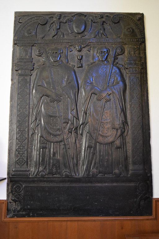 Dalle funéraire des abbés Thomas et Jean Streel