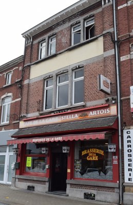Ancienne devanture de taverne