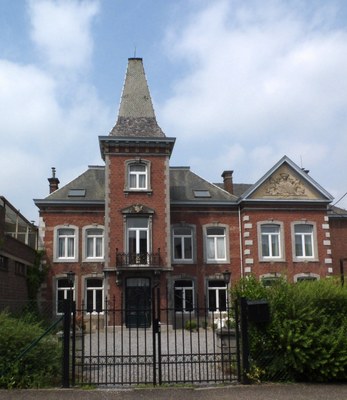 Fronton du château de Stockem