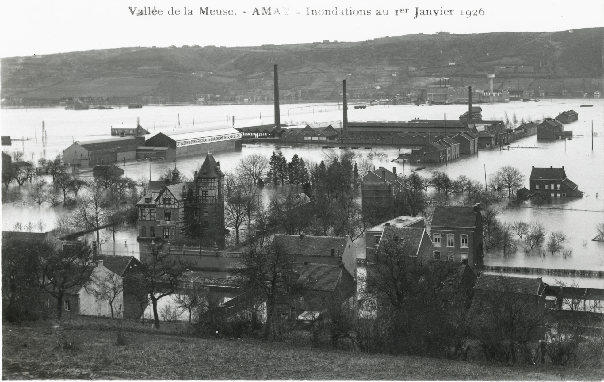 Vue sur Amay lors des inondations de 1926