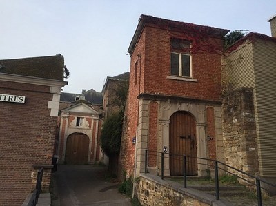 Le portail de la maison Duquet